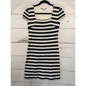 Diane Von Furstenberg Size 2‎ Blue White Stripes Knit Dress Easy Comfy Classy